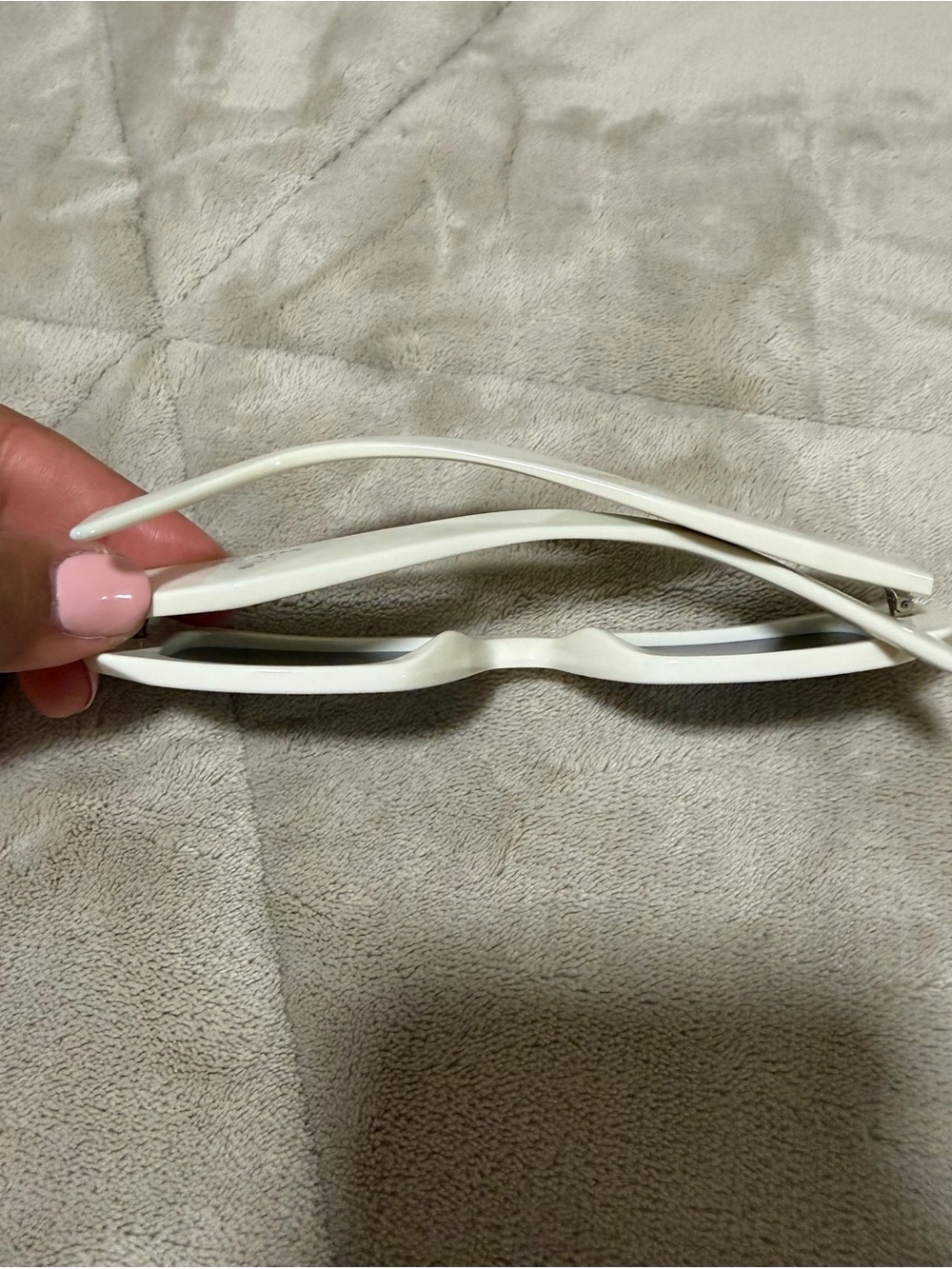 Prada White Sunglasses - Picture 15 of 16